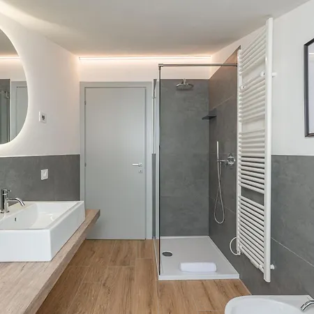 Mubra 55 * Verona
